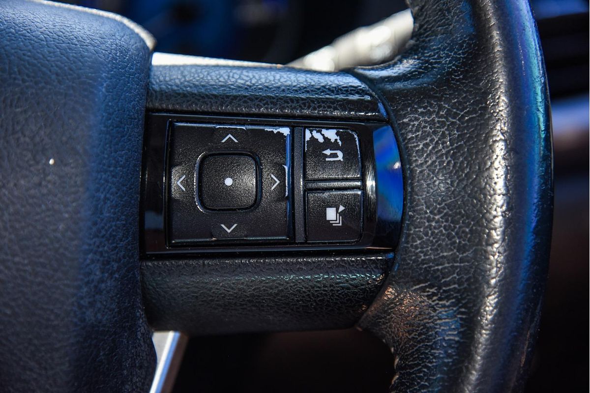 2017 Toyota Hilux SR5 GUN126R 4X4