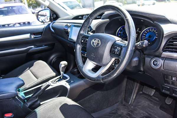 2017 Toyota Hilux SR5 GUN126R 4X4