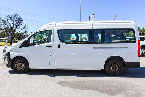 2021 Toyota Hiace Commuter GDH322R