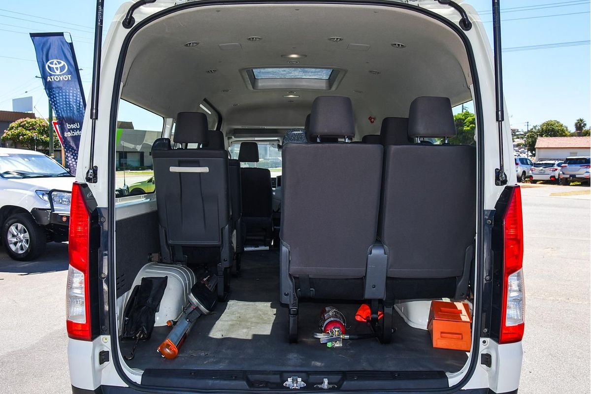 2021 Toyota Hiace Commuter GDH322R