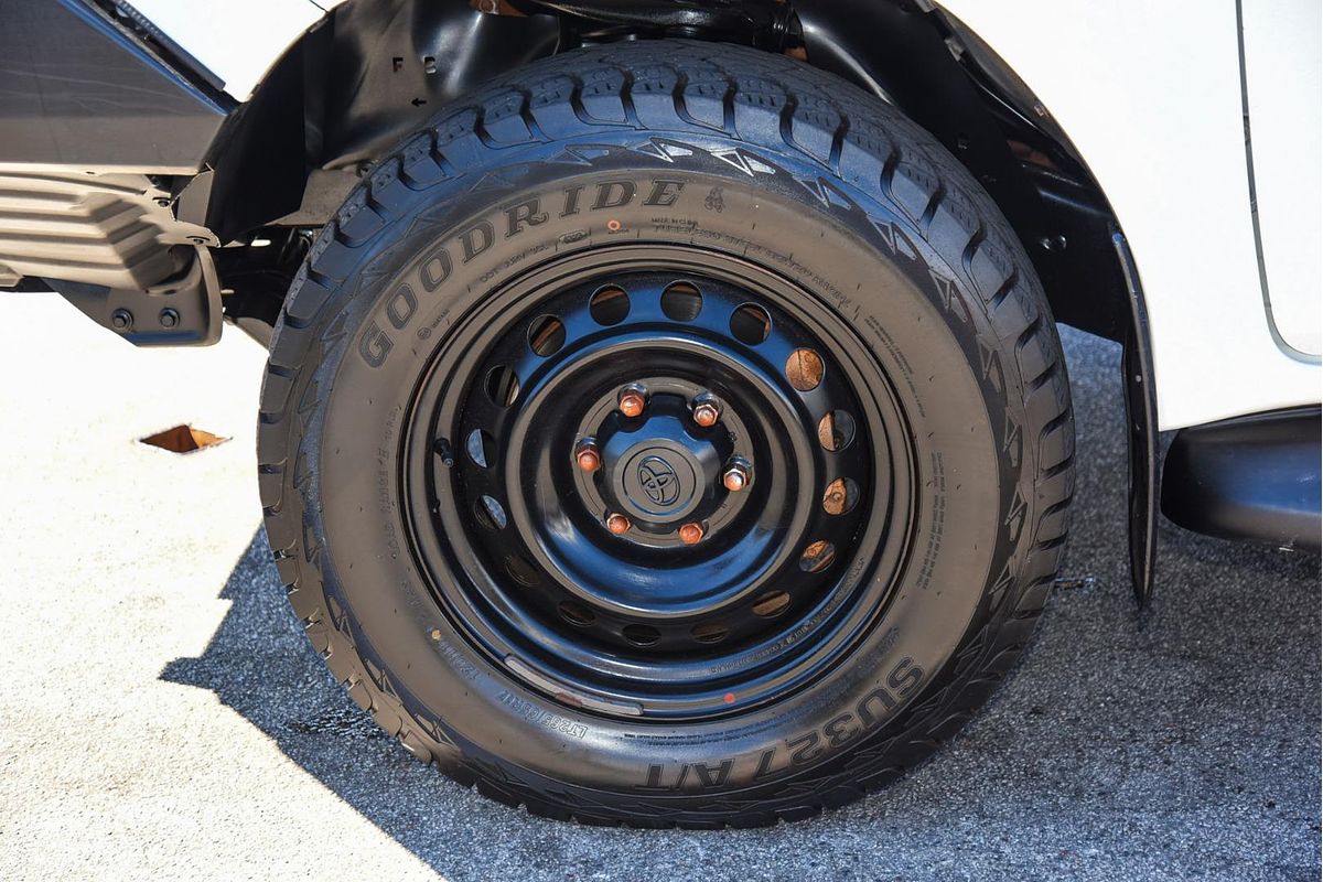 2019 Toyota Hilux SR GUN126R 4X4