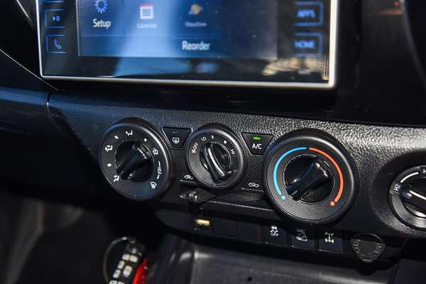 2019 Toyota Hilux SR GUN126R 4X4