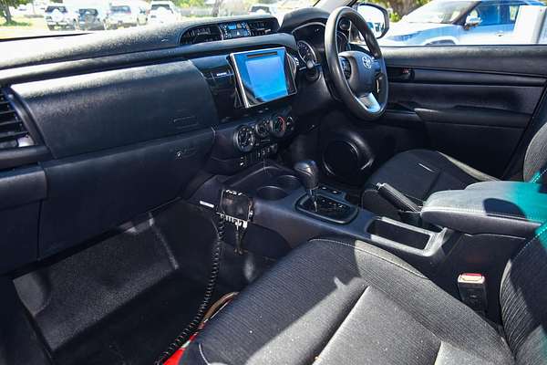 2019 Toyota Hilux SR GUN126R 4X4