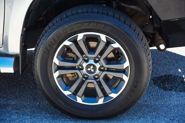 2019 Mitsubishi Triton GLS MR 4X4