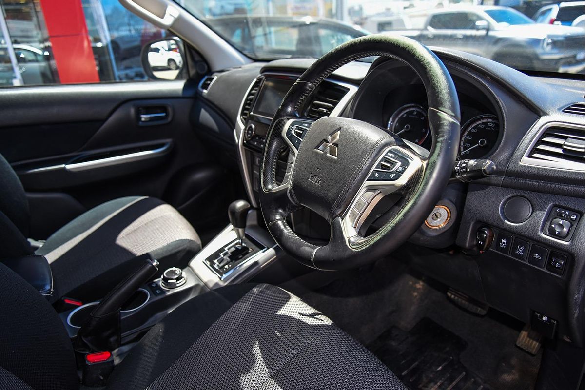 2019 Mitsubishi Triton GLS MR 4X4