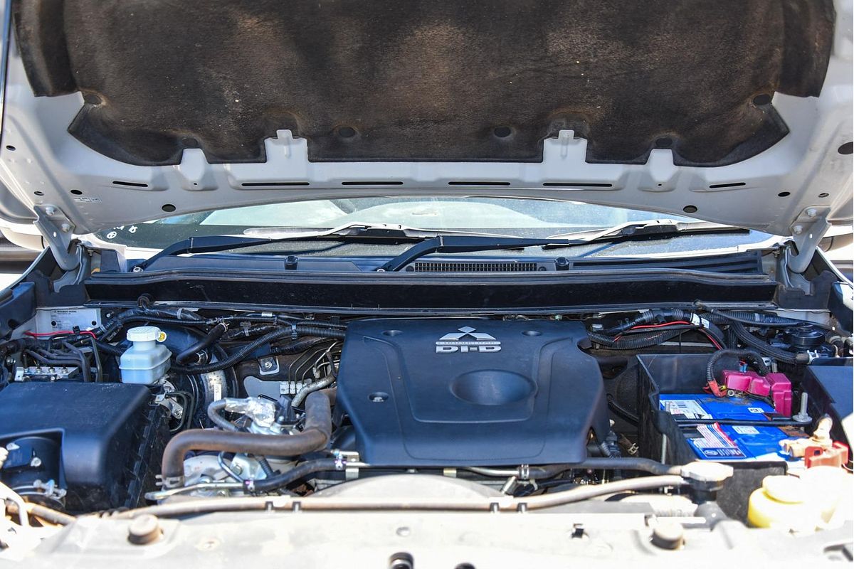 2019 Mitsubishi Triton GLS MR 4X4