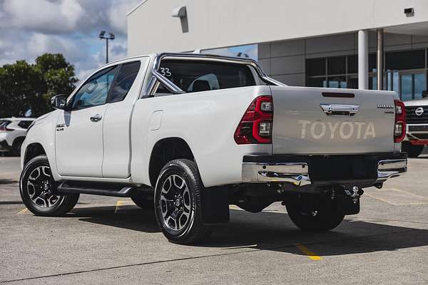 2023 Toyota Hilux SR5 GUN126R 4X4