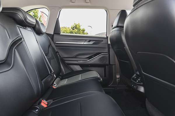 2023 GWM Haval H6 Lux B01