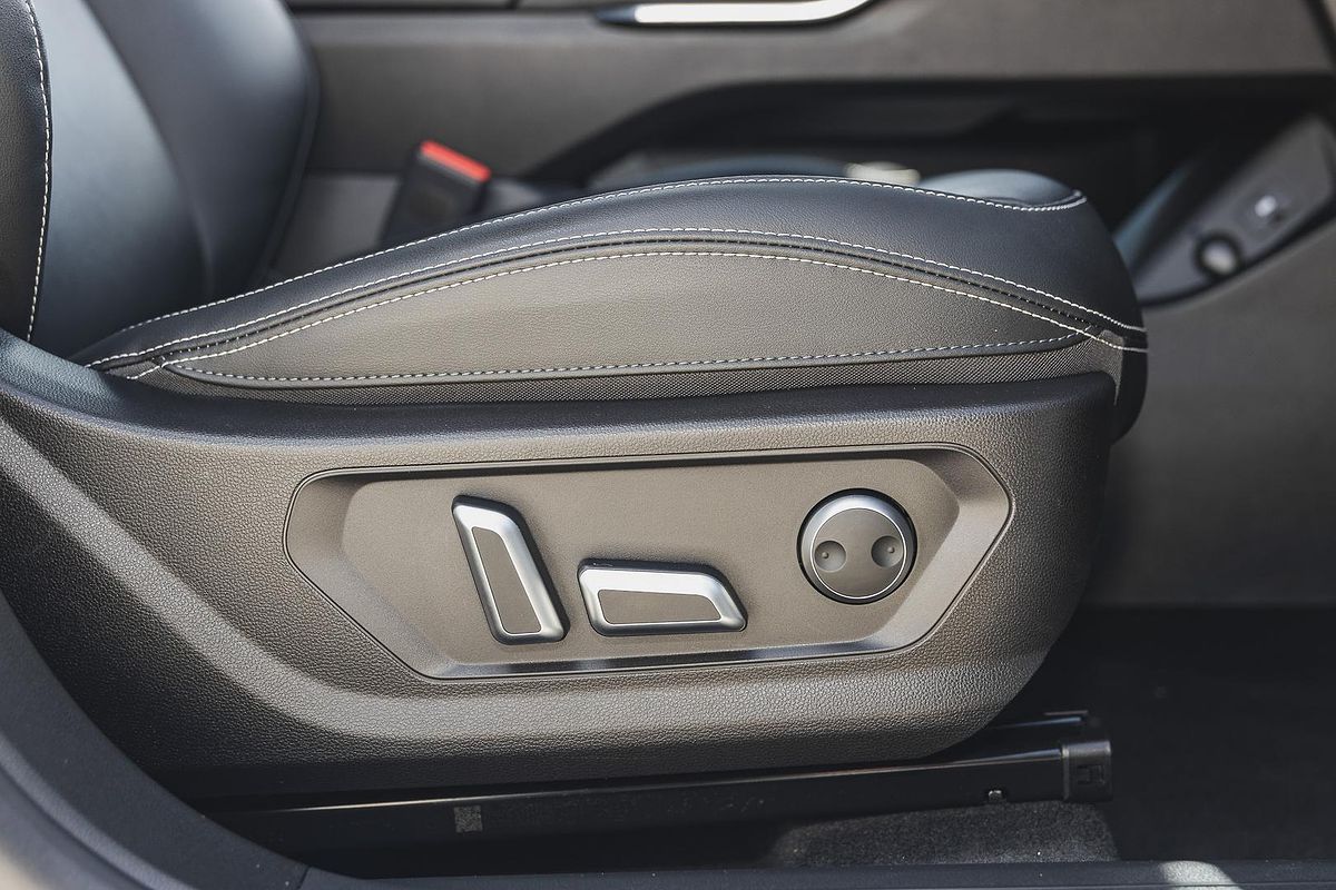 2023 GWM Haval H6 Lux B01