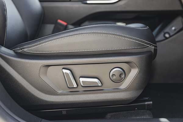 2023 GWM Haval H6 Lux B01