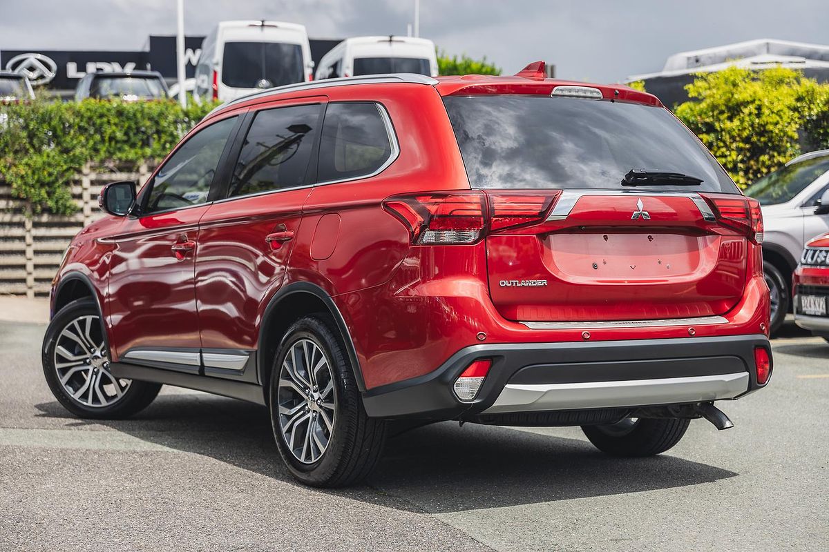 2017 Mitsubishi Outlander LS Safety Pack ZK