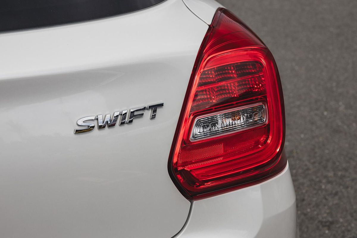 2021 Suzuki Swift GL Navigator AZ Series II