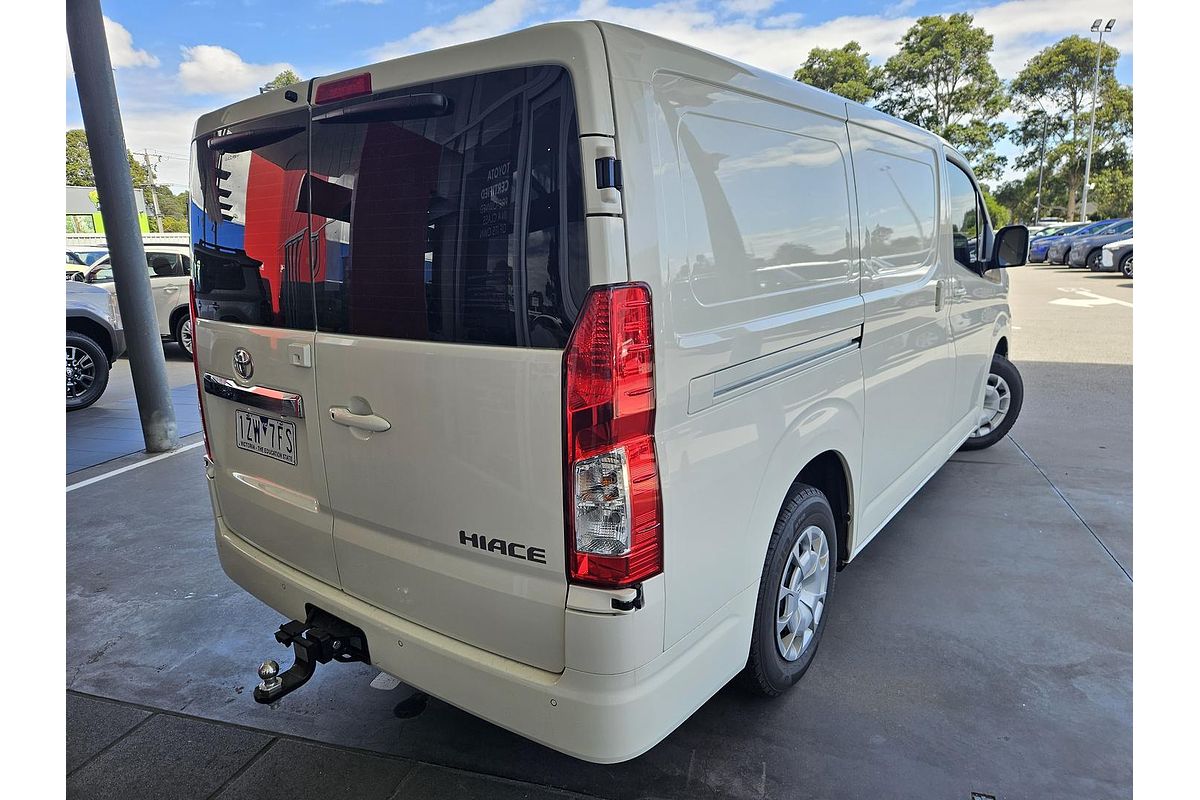 2024 Toyota Hiace GDH300R LWB