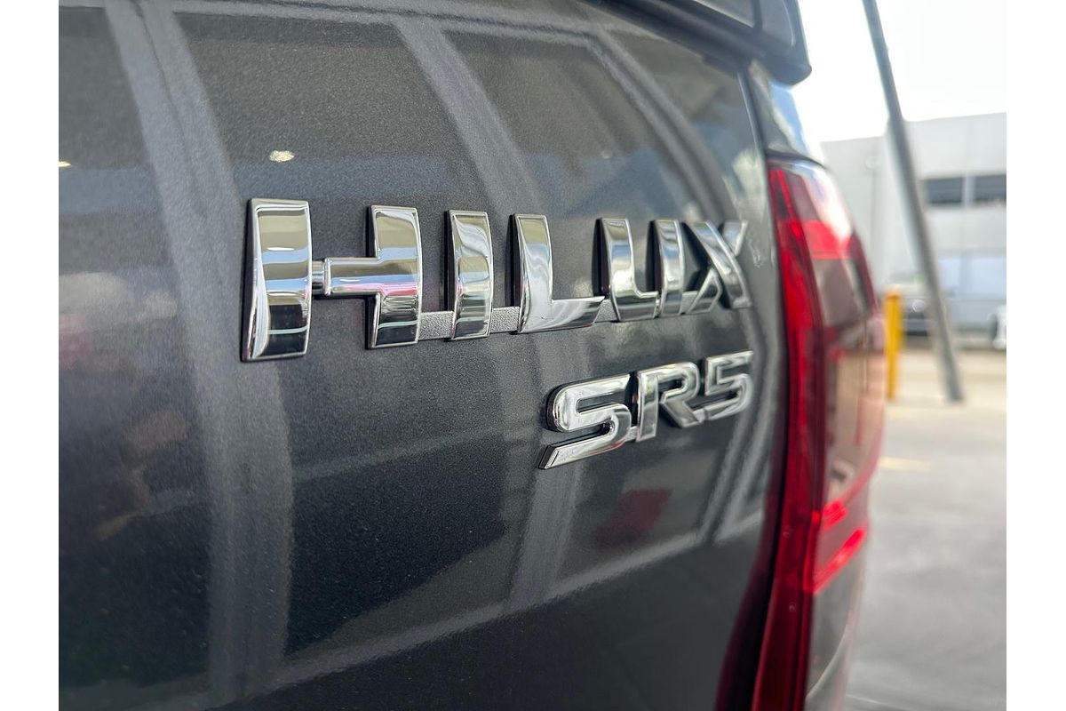 2019 Toyota Hilux SR5 GUN126R 4X4