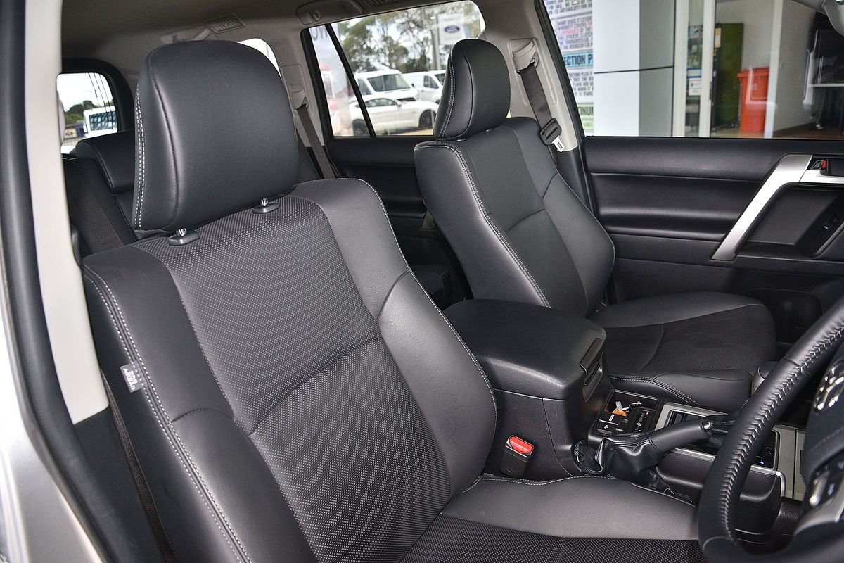2023 Toyota Landcruiser Prado VX GDJ150R