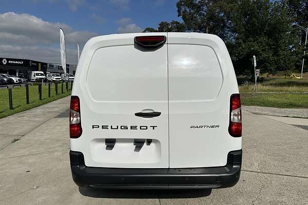 2024 Peugeot Partner Pro K9 LWB