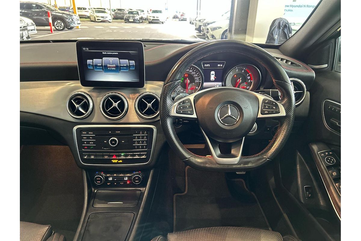 2017 Mercedes-Benz GLA-Class GLA250 X156