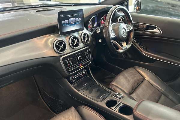 2017 Mercedes-Benz GLA-Class GLA250 X156