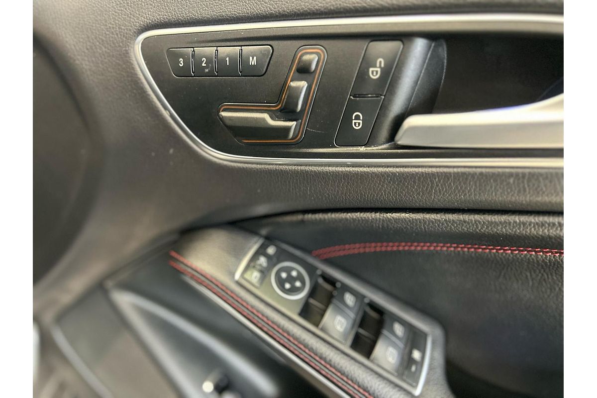 2017 Mercedes-Benz GLA-Class GLA250 X156