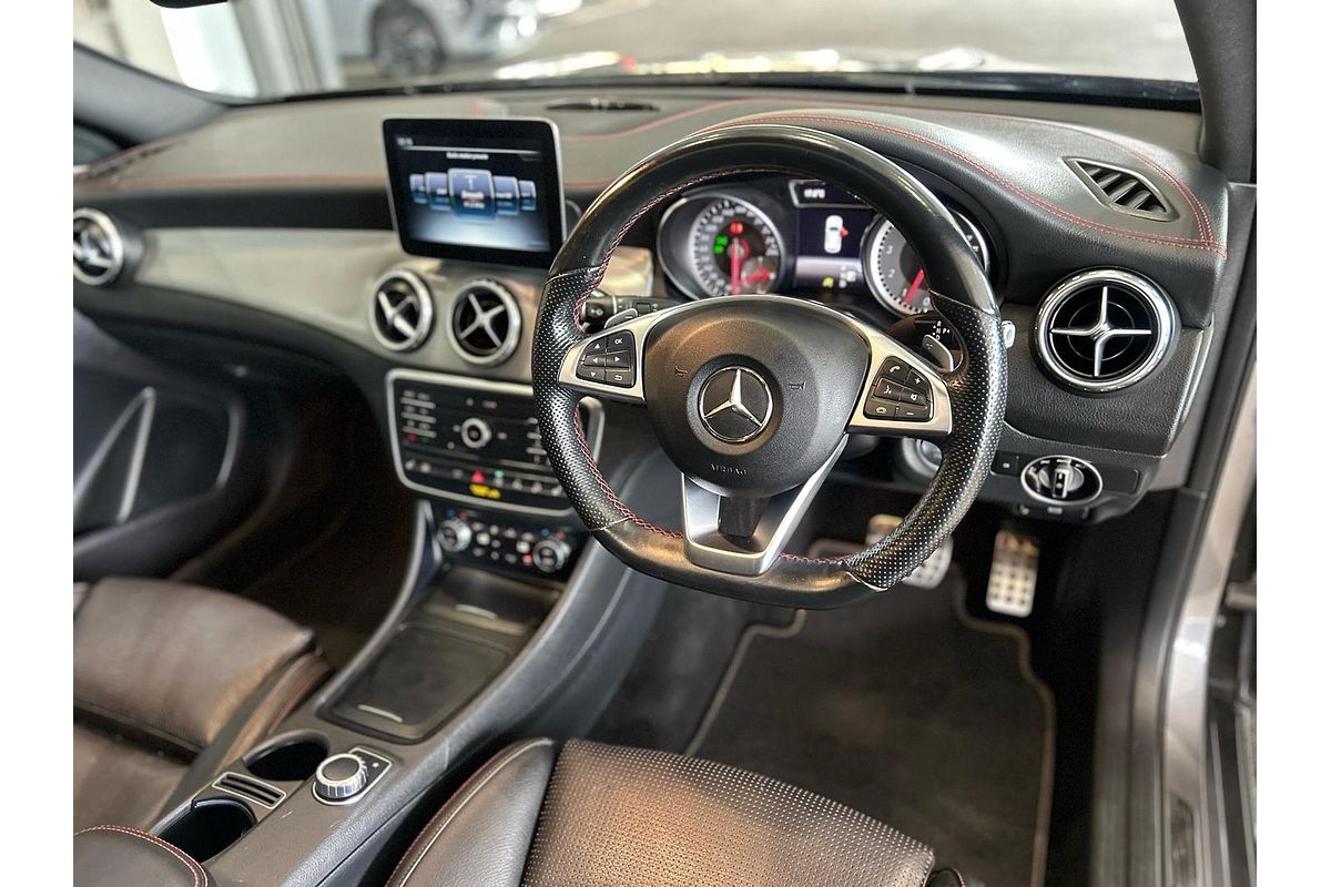 2017 Mercedes-Benz GLA-Class GLA250 X156