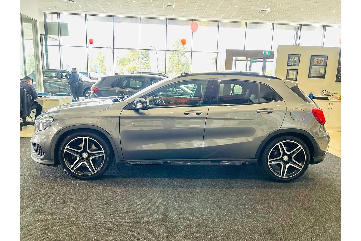 2017 Mercedes-Benz GLA-Class GLA250 X156