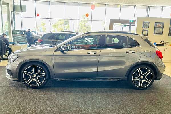 2017 Mercedes-Benz GLA-Class GLA250 X156