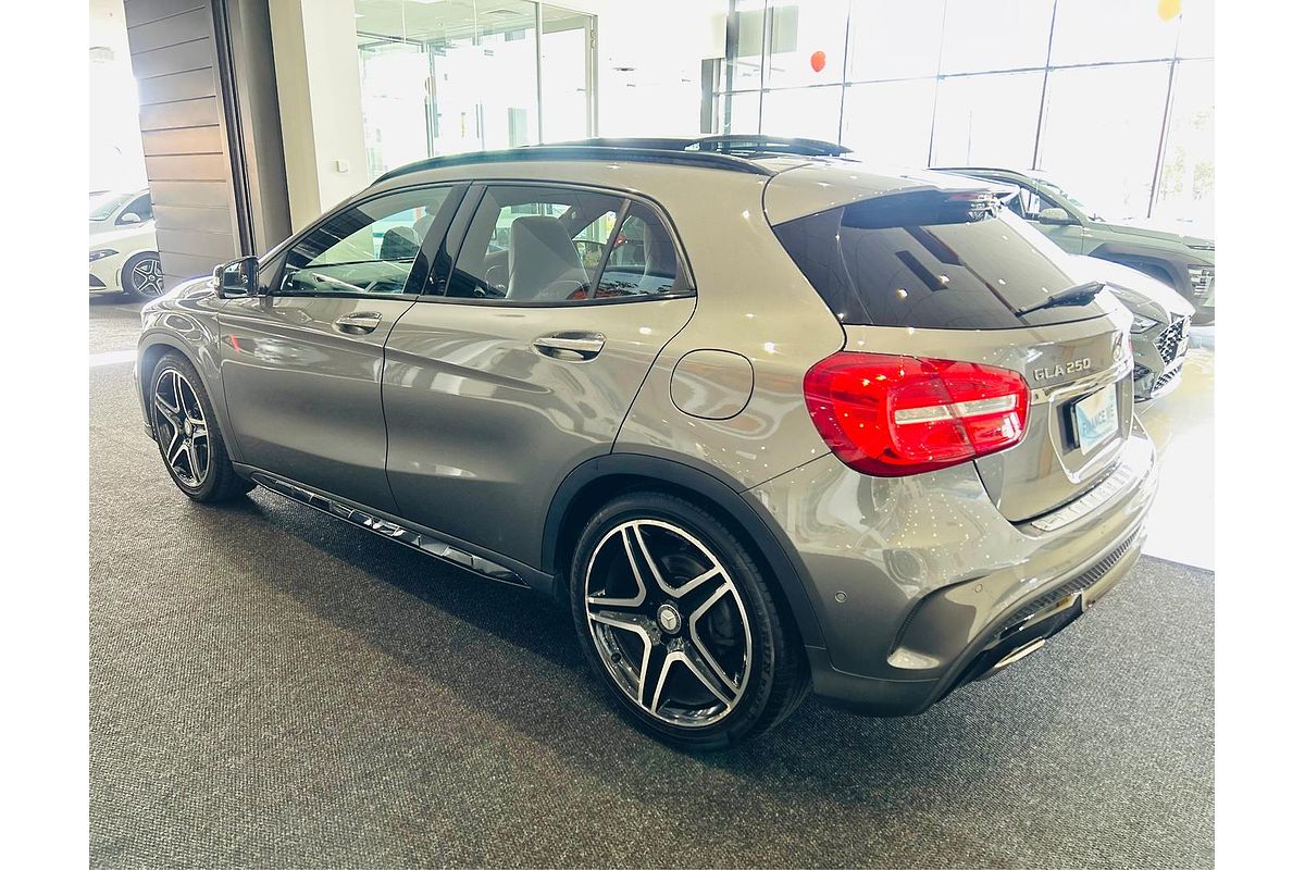 2017 Mercedes-Benz GLA-Class GLA250 X156