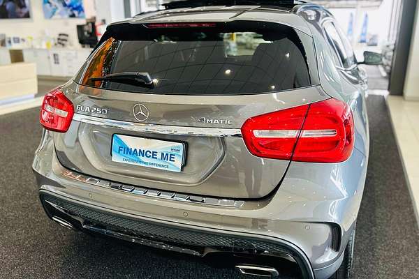 2017 Mercedes-Benz GLA-Class GLA250 X156