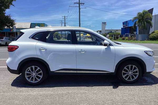 2022 MG HS Vibe SAS23