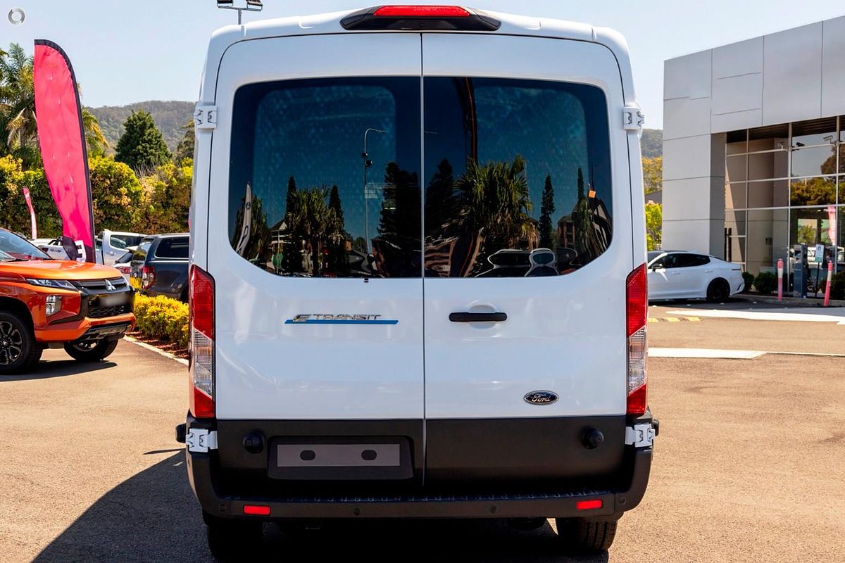 2023 Ford E-Transit 420L VO