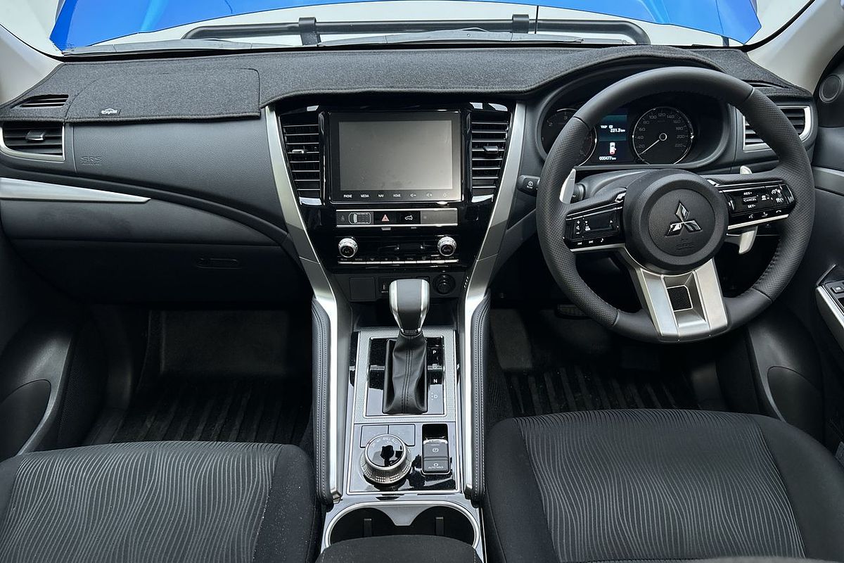 2024 Mitsubishi Pajero Sport GLS QG