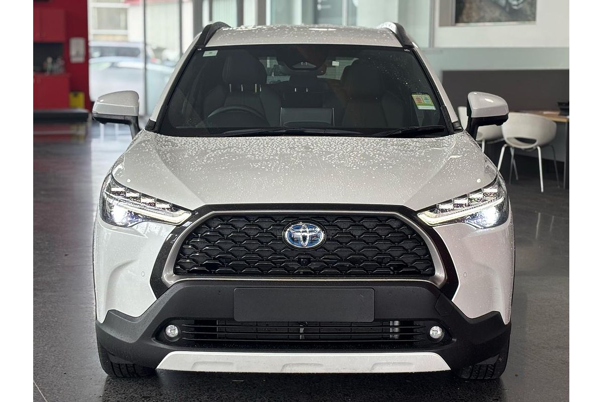 2024 Toyota Corolla Cross GXL MXGH10R
