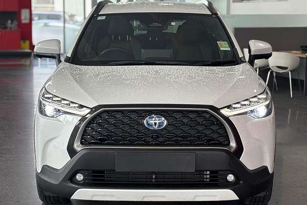 2024 Toyota Corolla Cross GXL MXGH10R