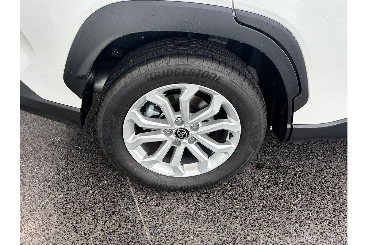 2024 Toyota Corolla Cross GXL MXGH10R