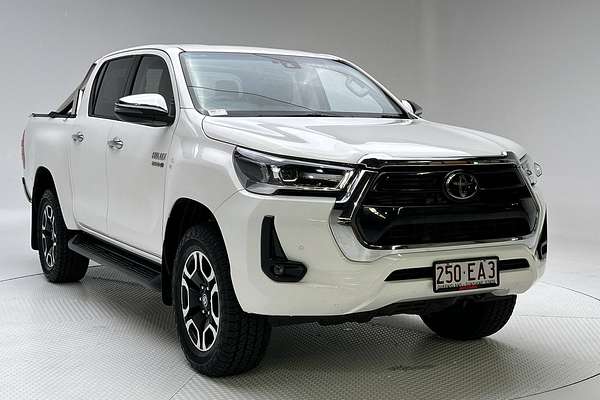 2022 Toyota Hilux SR5 GUN126R 4X4