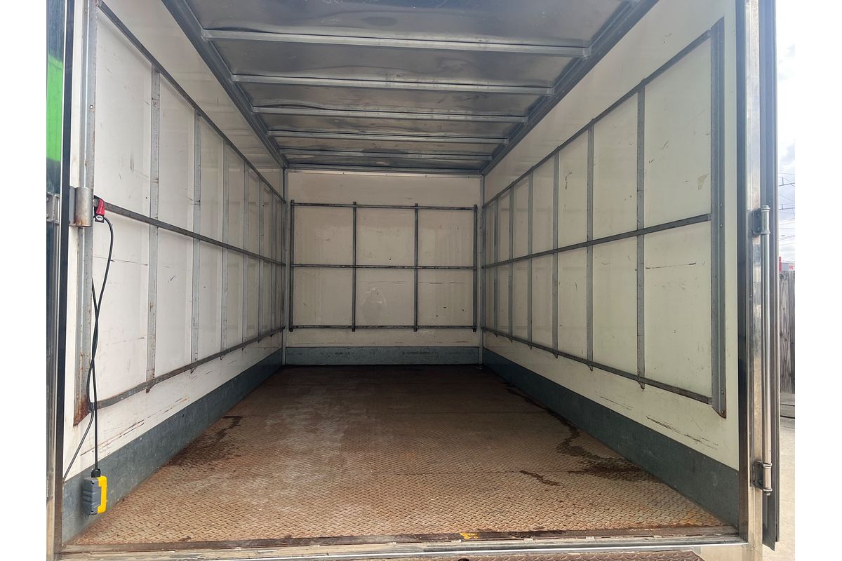 2019 Hino 300 Series 616  4x2