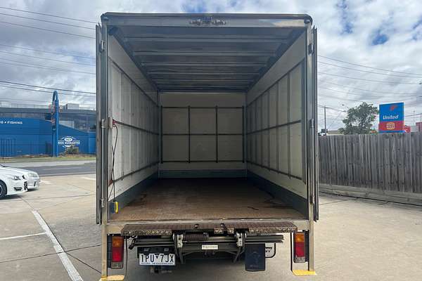 2019 Hino 300 Series 616  4x2