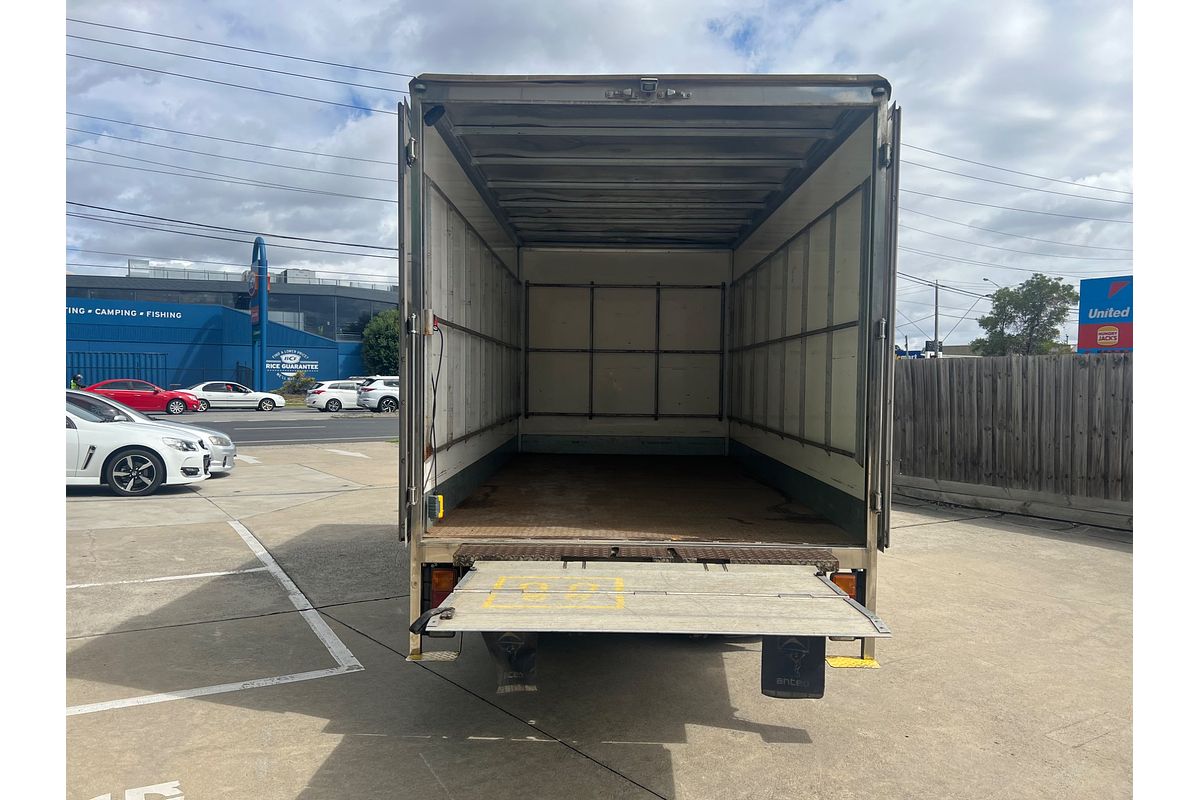 2019 Hino 300 Series 616  4x2