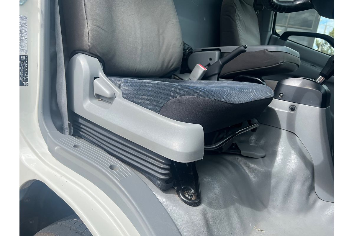 2019 Hino 300 Series 616  4x2