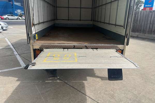 2019 Hino 300 Series 616  4x2