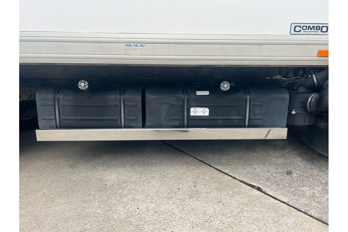 2019 Hino 300 Series 616  4x2