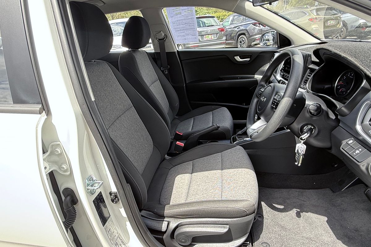 2023 Kia Stonic S YB