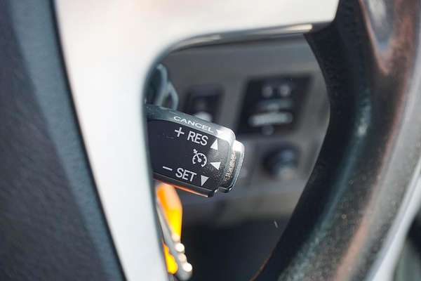 2014 Toyota Hilux SR KUN16R Rear Wheel Drive