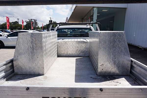 2014 Toyota Hilux SR KUN16R Rear Wheel Drive