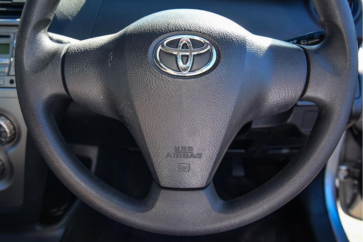 2010 Toyota Yaris YRS NCP93R
