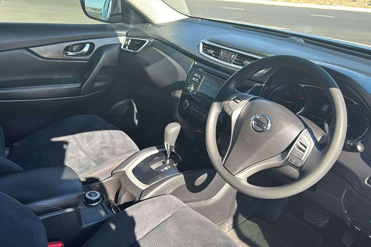 2014 Nissan X-TRAIL ST T32