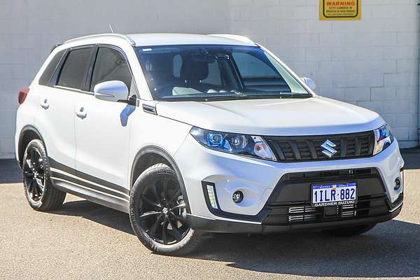 2024 Suzuki Vitara Turbo Shadow LY Series II