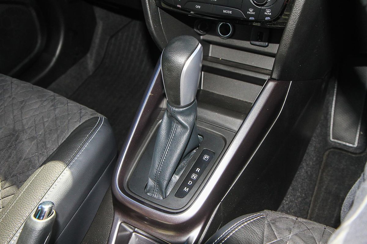 2024 Suzuki Vitara Turbo Shadow LY Series II
