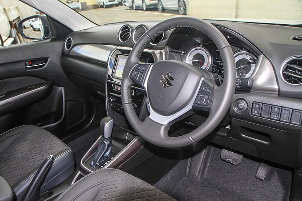 2024 Suzuki Vitara Turbo LY Series II