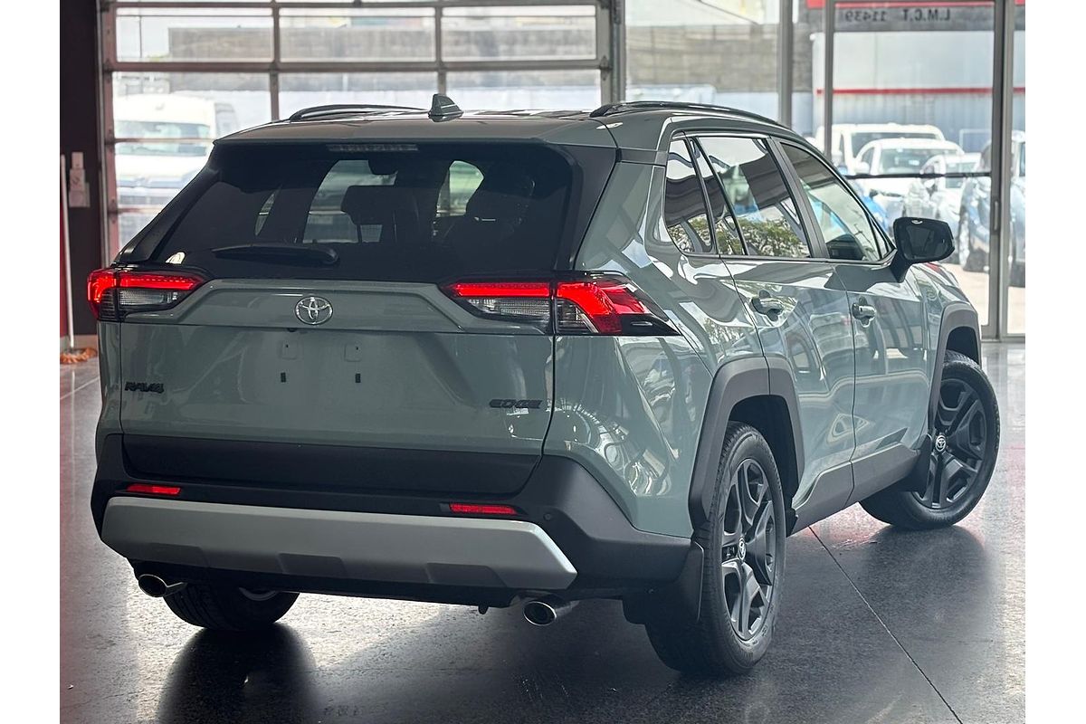 2024 Toyota RAV4 Edge AXAA54R